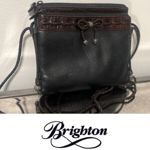 Vintage Brighton leather crossbody